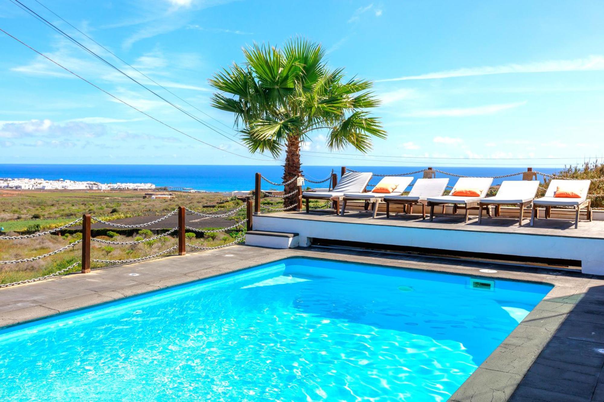 Luxus Villa Mit 5 Schlafzimmern, Heated Pool, Ps4, Fitnessraum Tabayesco エクステリア 写真